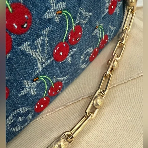 ❌NO LONGER AVAILABLE❌ Louis Vuitton x Takashi Murakami Pochette Accessories - Picture 11 of 15